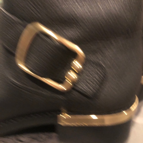 VINCE CAMUTO BLACK LEATHER MID CALF BOOTS WITH GOLD HARDWARE - Picture 5 of 7